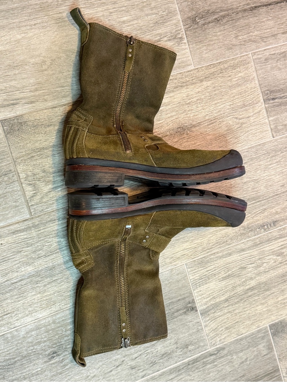 UGG Australia Men Boots Waterproof Work Winter Suede Green Black Size USA 12 - Picture 5 of 11